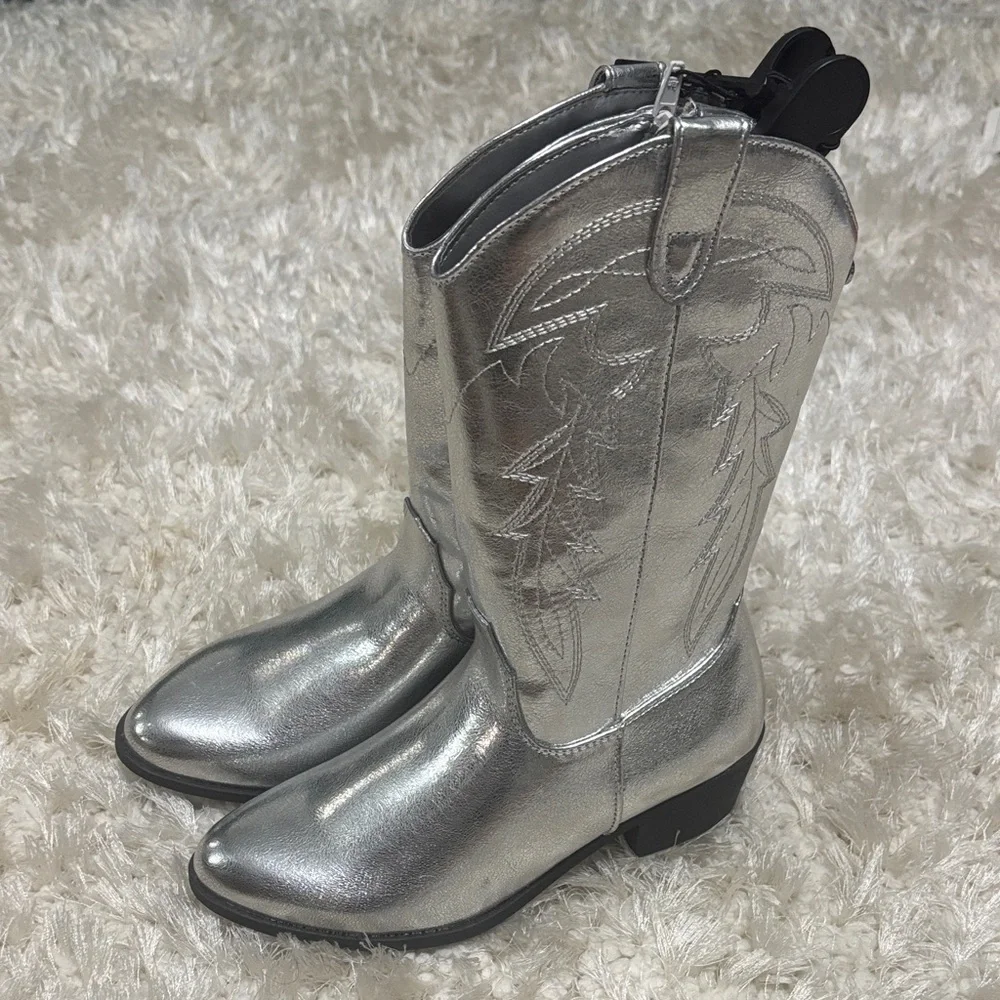 Madden NYC Kids Silver Western Cowboy Boots